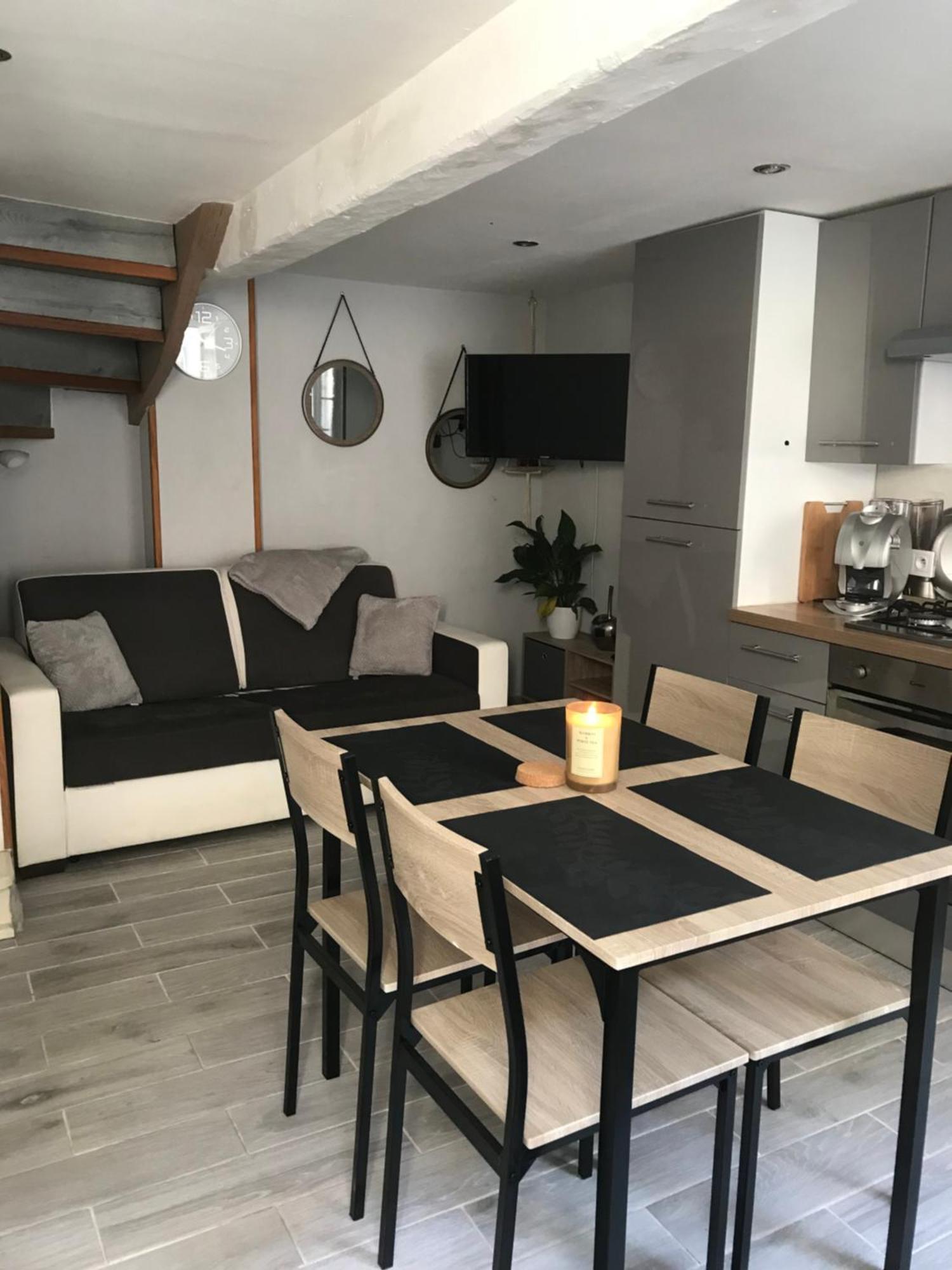 Petite Maison Chaleureuse Richelieu Ngoại thất bức ảnh
